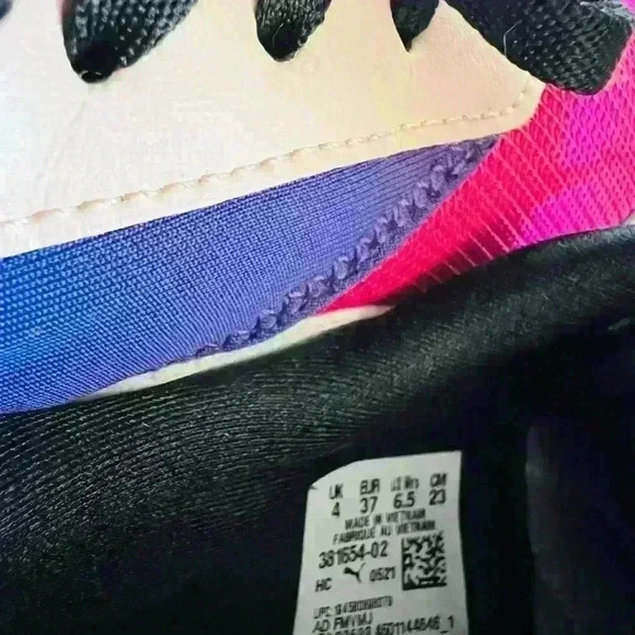 Womens PUMA Future Rider FV Athletic Shoe in a size 6.5. - Picture 8 of 9